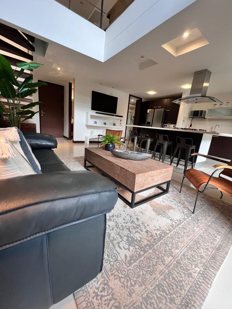 Furnished Duplex Apartment with Forest View – Provenza  - 10