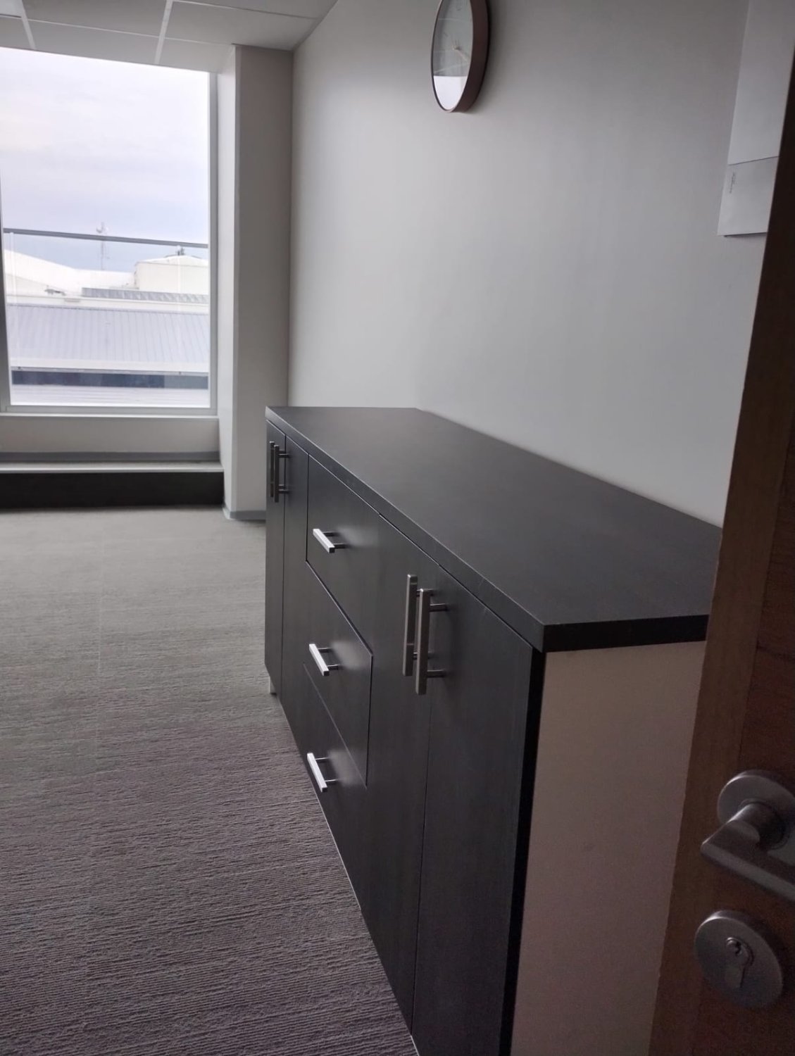 Oficina amoblada frente a Plaza de Armas - Edificio Los Héroes - Image 6