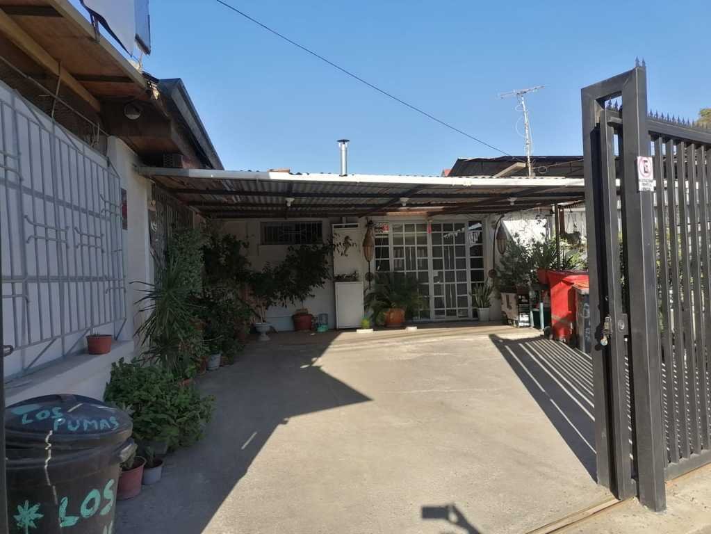 Venta habitacional/ Comercial entre Victoria y Blanco Encalada - Image 2