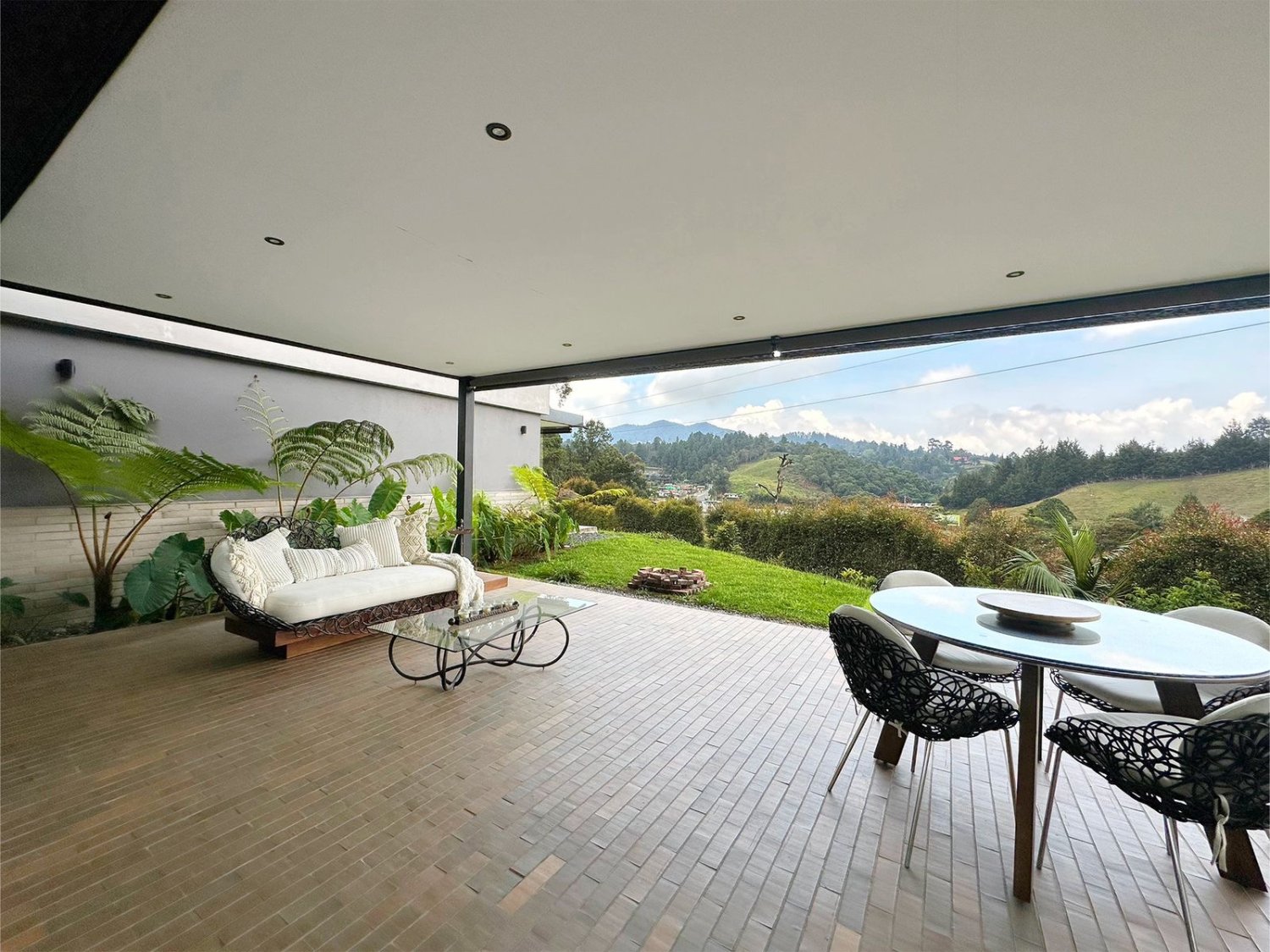 Exclusiva Casa en Renta Amoblada  - Image 11