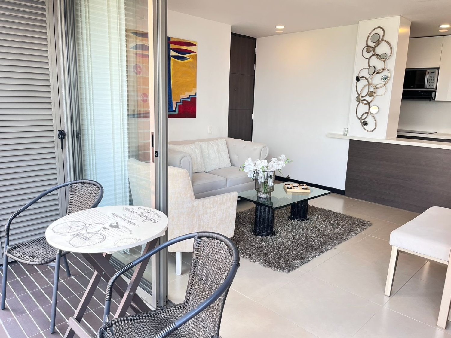 Apartamento en Renta completamente dotado en el sector del poblado (padre Marianito) — 6