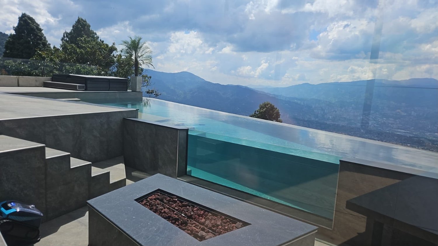 Exclusiva Casa Disponible en Renta amoblada en las palmas  — 6