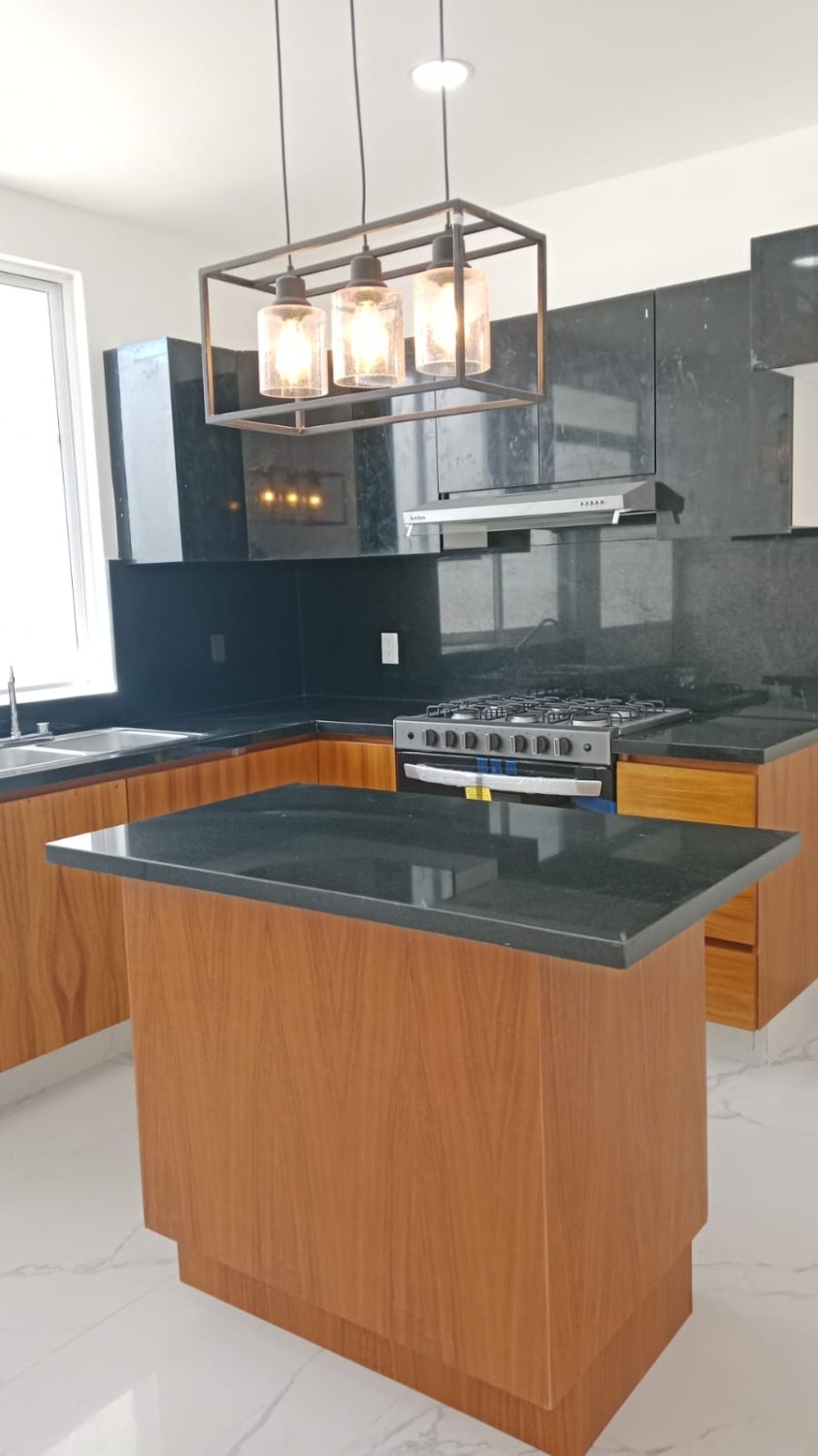 Moderna Casa en San José Xilotzingo, Puebla - Image 2