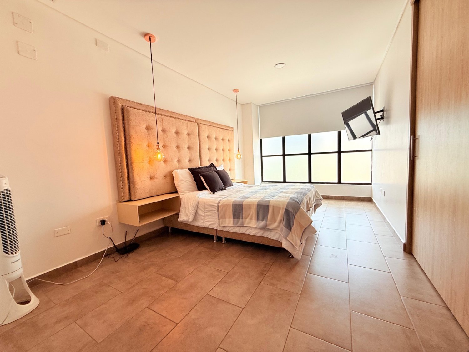 Luxury Furnished Apartment for Rent – Laureles - 8