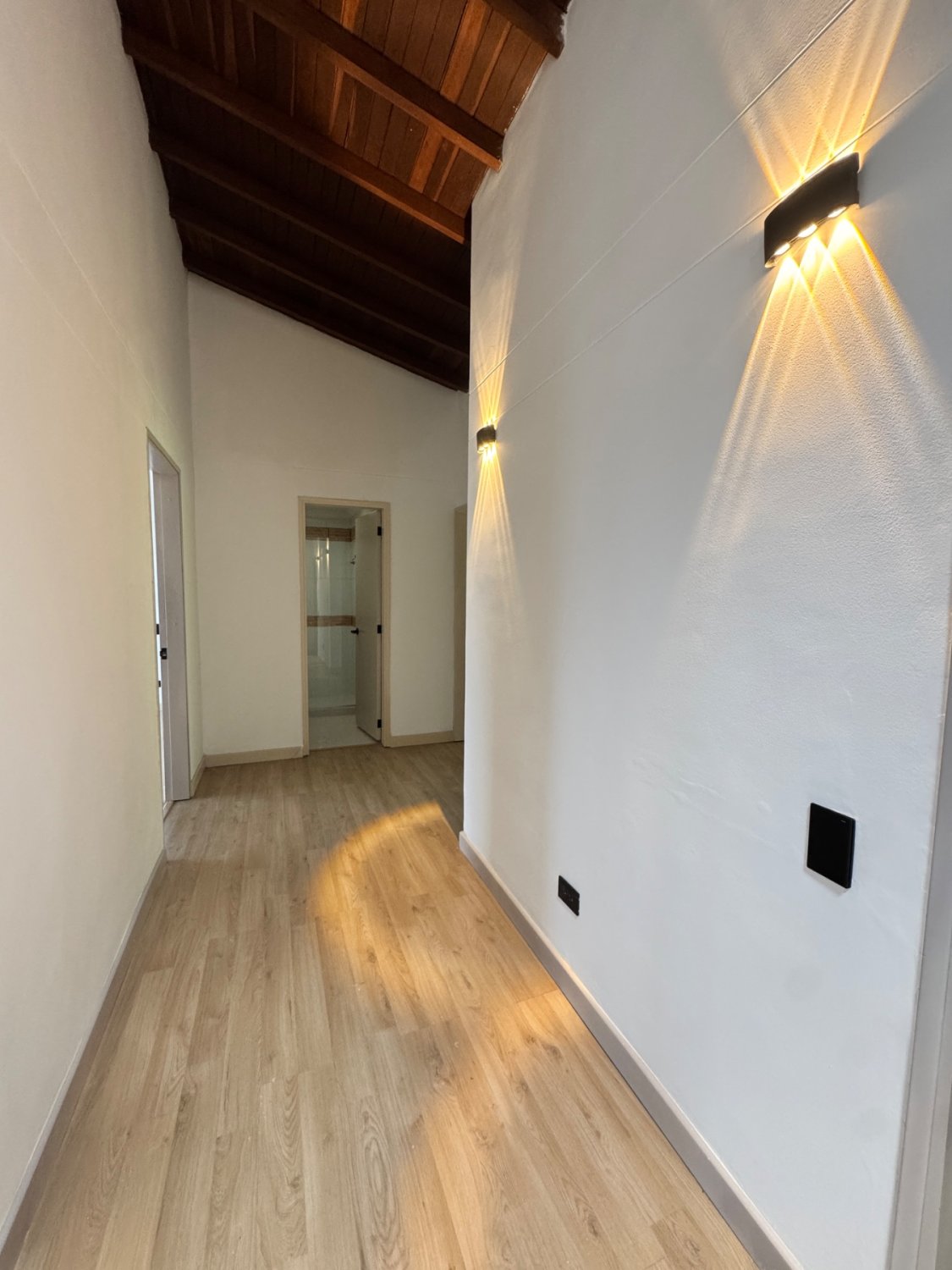 Amplia Casa Moderna en Envigado - Image 8