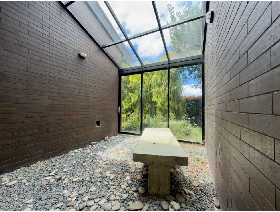 En venta Hermosa casa de un solo nivel en las palmas  — 17