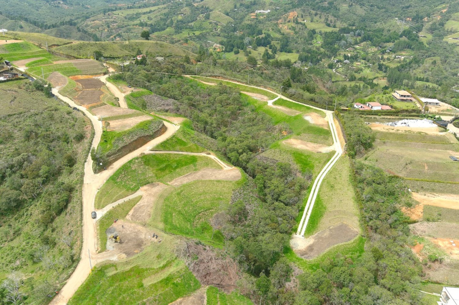 Se venden Lotes en altos de manantial y Ciprés a 7 min del Túnel  - Image 4