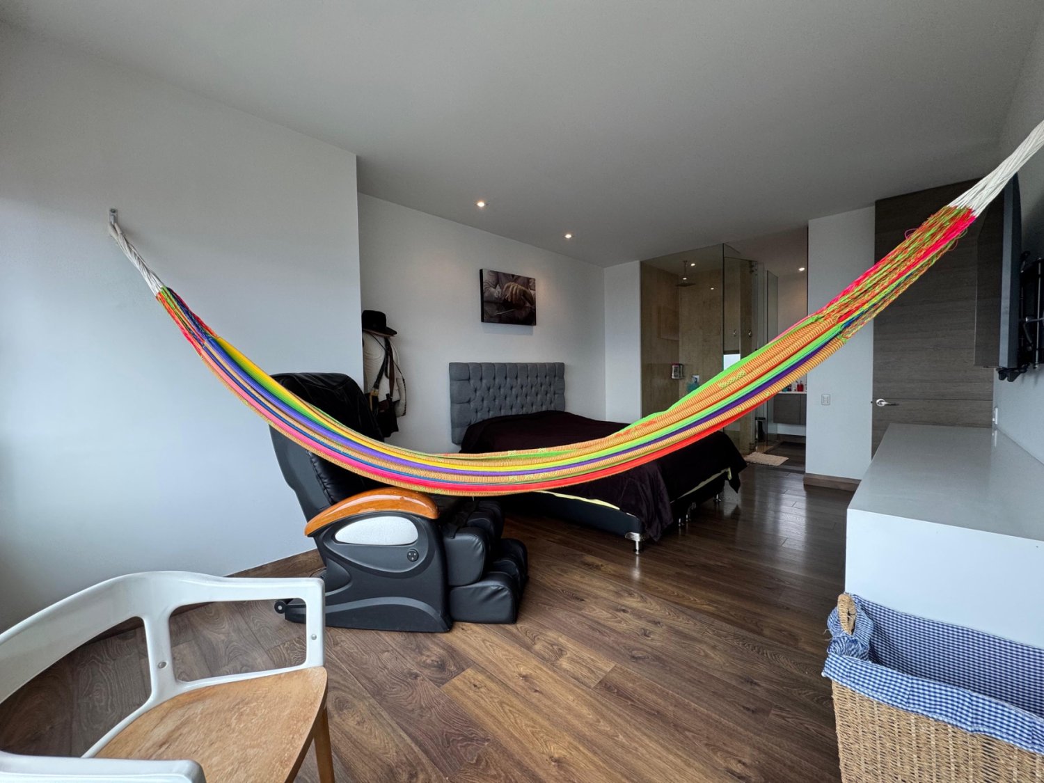 Se Renta o vende apartamento en san lucas (Poblado) - Image 9