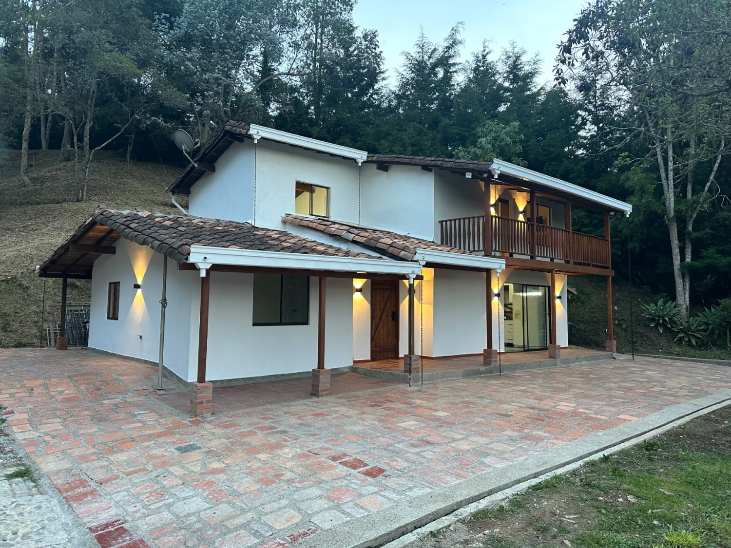 Casa campestre Disponible en Renta Tradicional  - Image 2