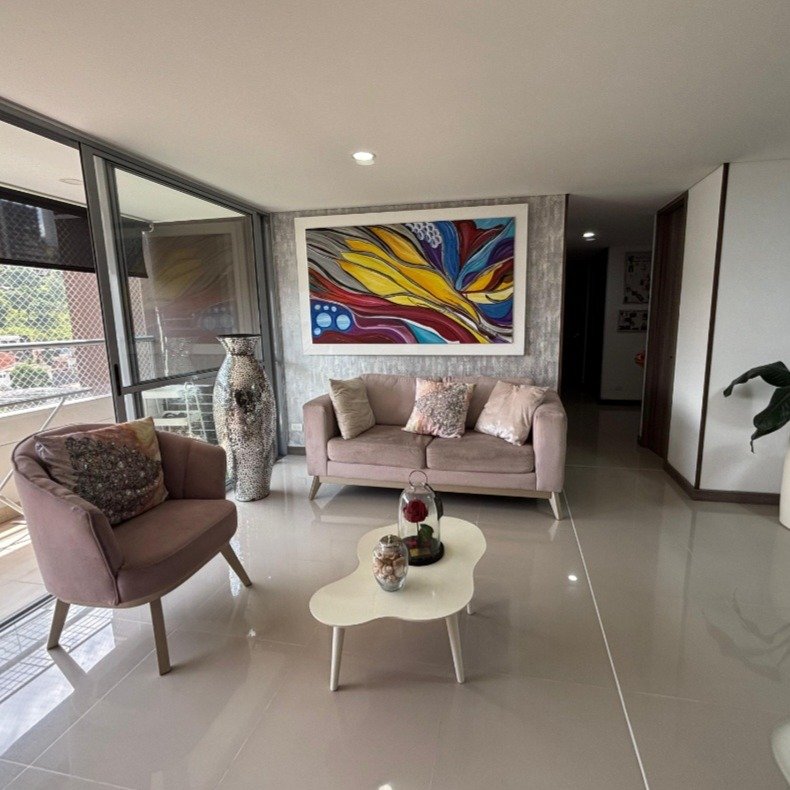 Apartamento moderno en Sabaneta con vistas - Image 1
