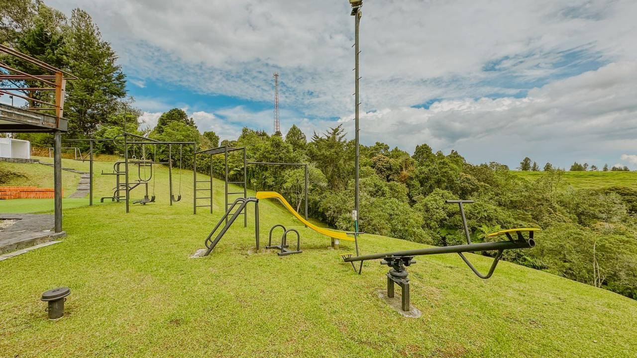 Casa campestre en Medellín en Renta Amoblado   - Image 21