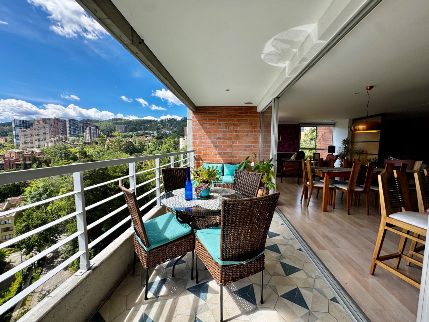 Exclusivo Apartamento en La Concha - Image 10