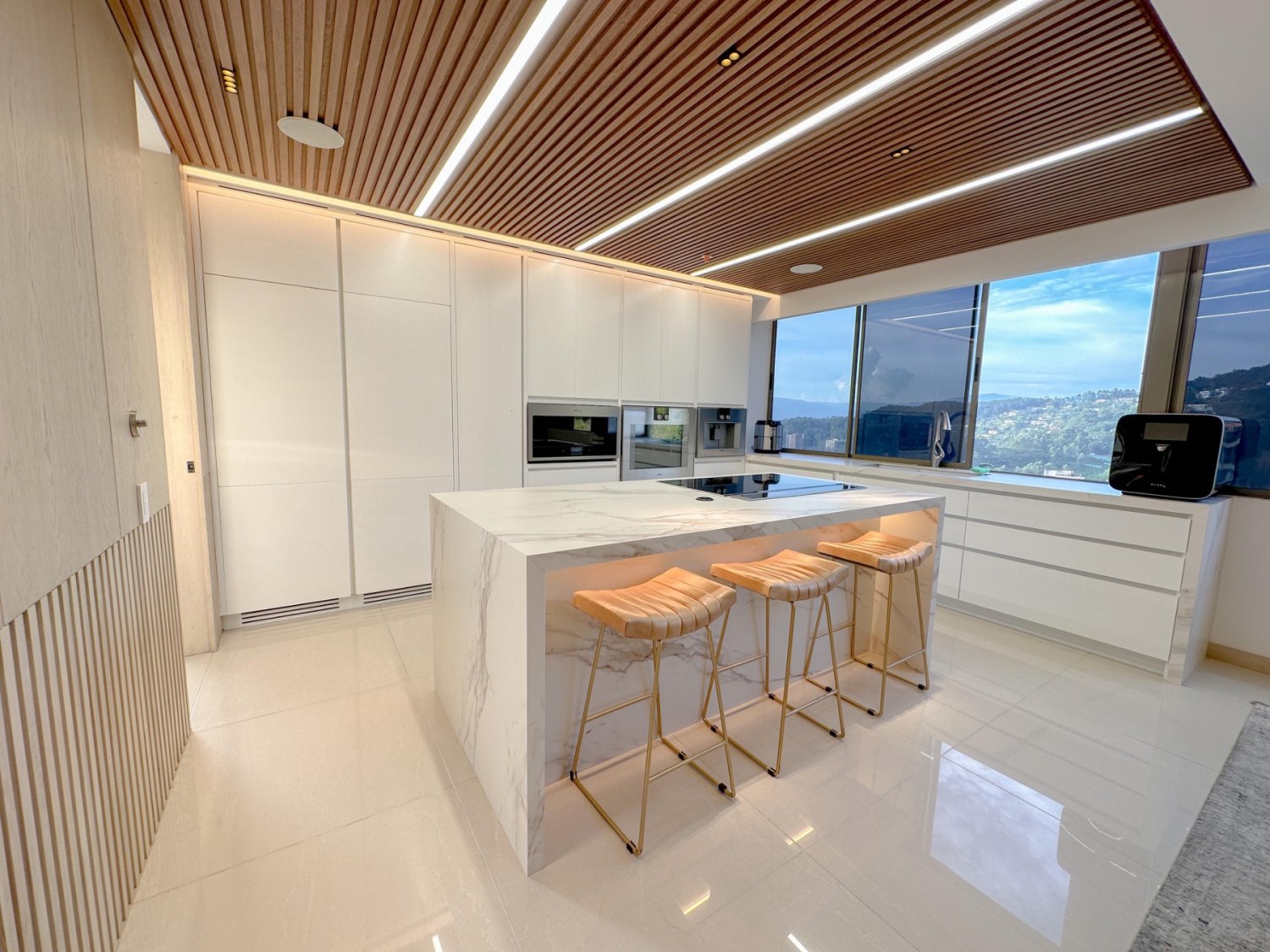 Exclusivo Apartmento deAlujo completamente Dorado en Renta  — 8