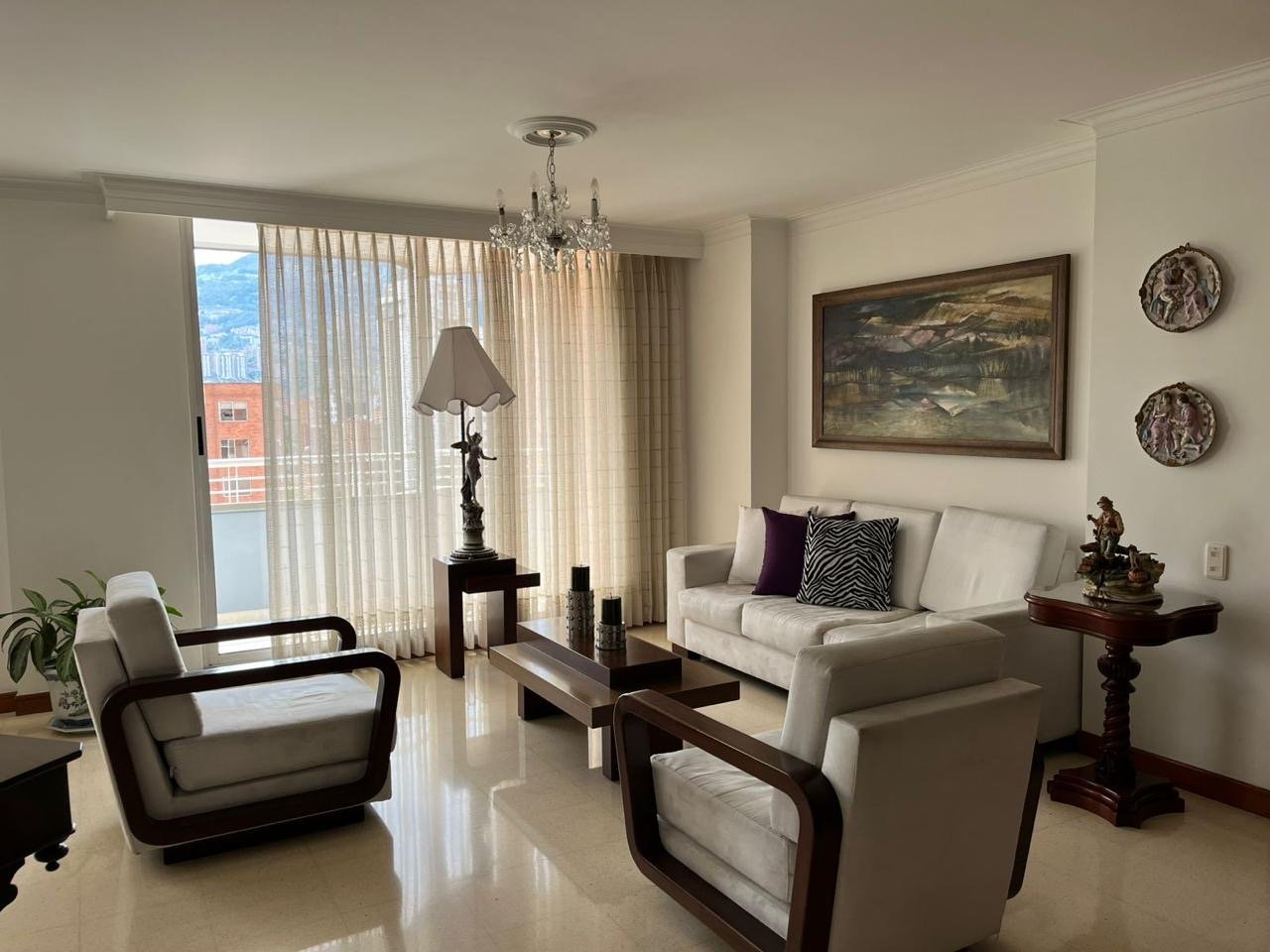 Gran Pentohouse en Venta en Laureles. - Image 3