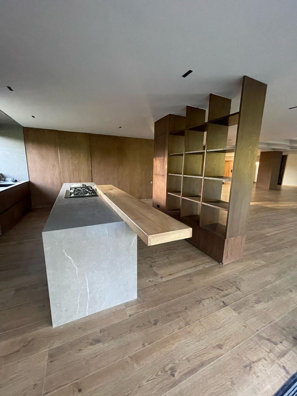 Exclusivo apartamento Remodelado en Venta  - Image 11