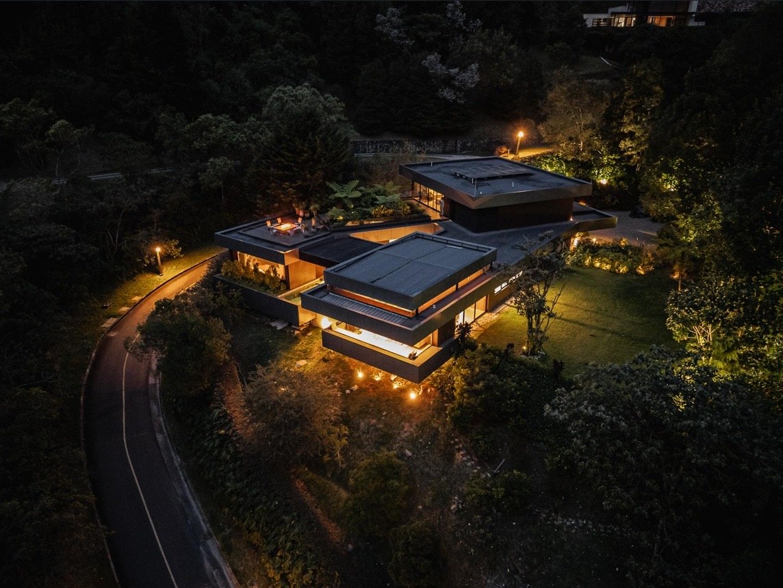 Exclusiva casa de lujo en Venta con la mejor Vista a la ciudad de Medellín 