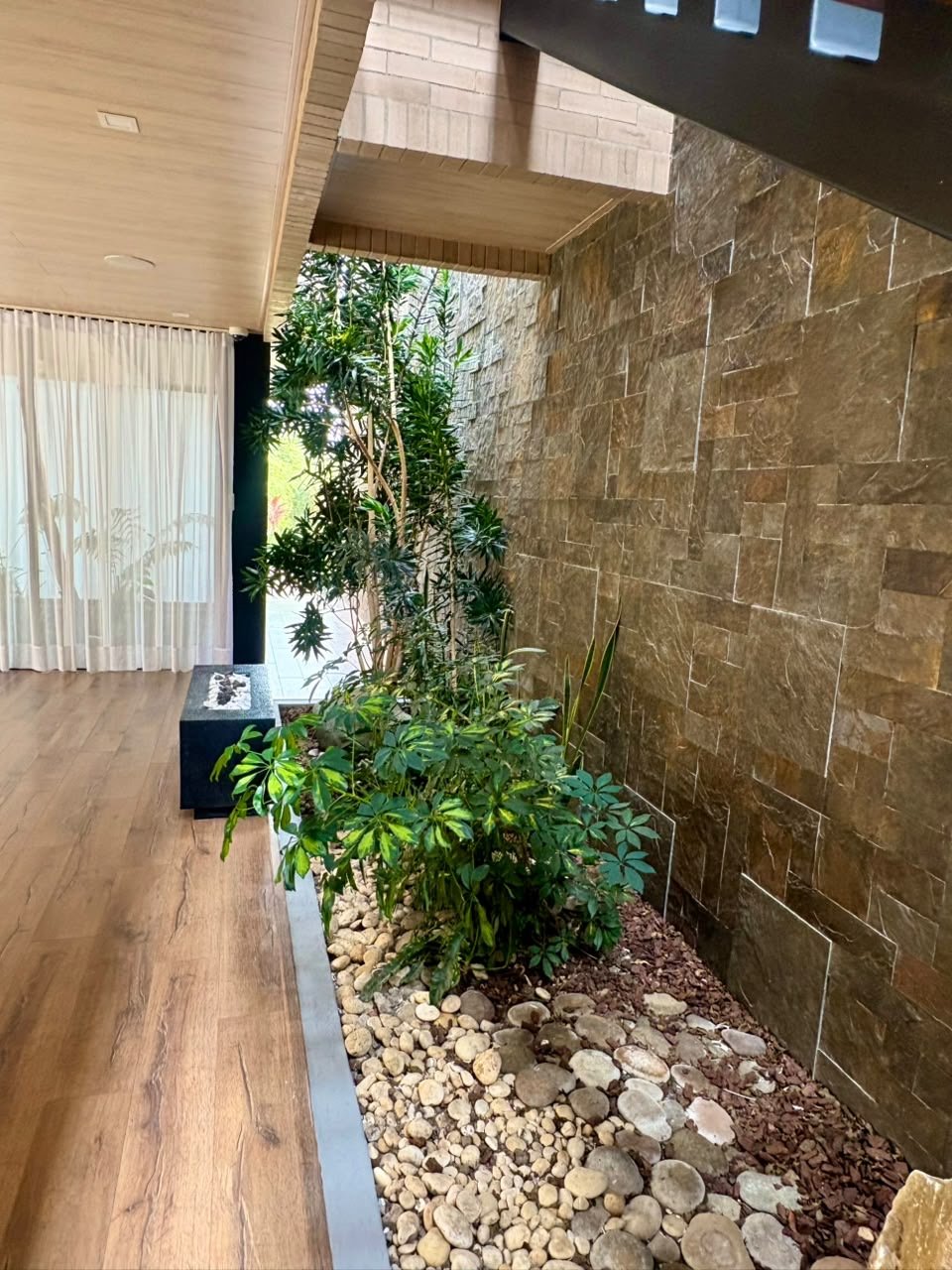 Exclusiva Casa en el alto de las palmas en Venta y renta  — 17