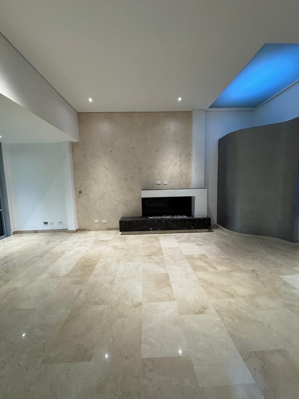 Se Renta casa en Envigado  - Image 12