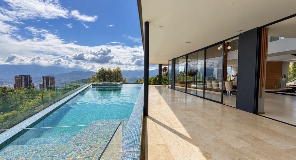 Exclusiva Casa en Renta y venta en la zona más Prestigiosa del Poblado — 6
