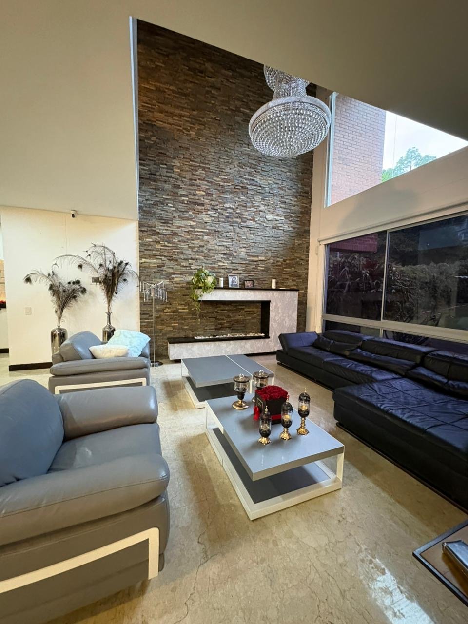 Casa Moderna en Loma del Escobero - Image 8