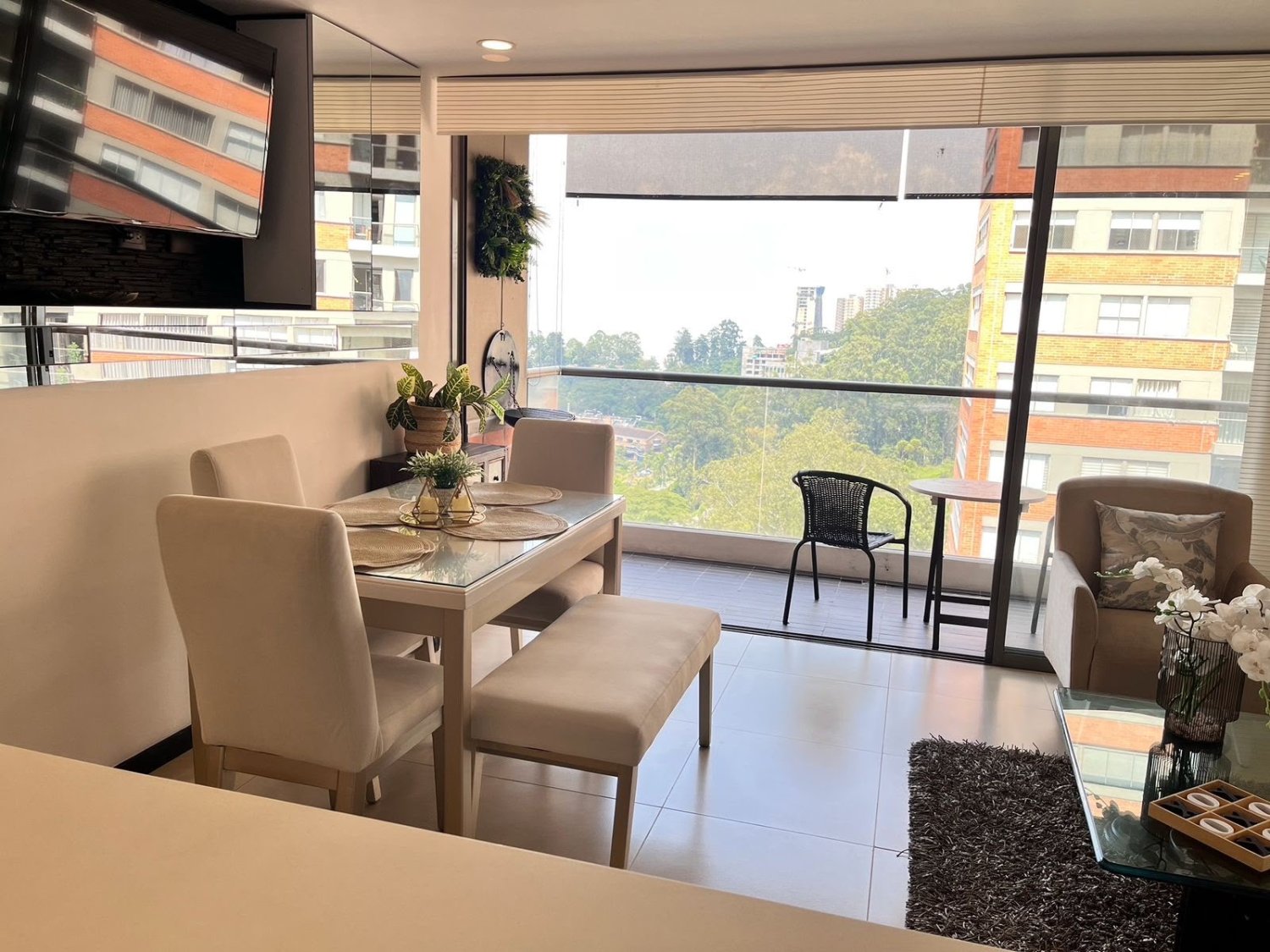 Apartamento en Renta completamente dotado en el sector del poblado (padre Marianito) — 4