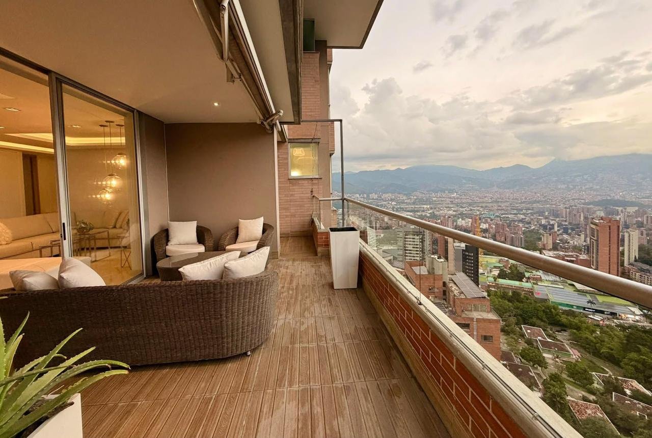 Luxury Apartment for Rent – La Calera, El Poblado - 13