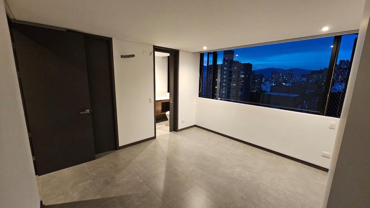 Lujoso penthouse en Renta y venta en el sector de milla de Leon - Image 13