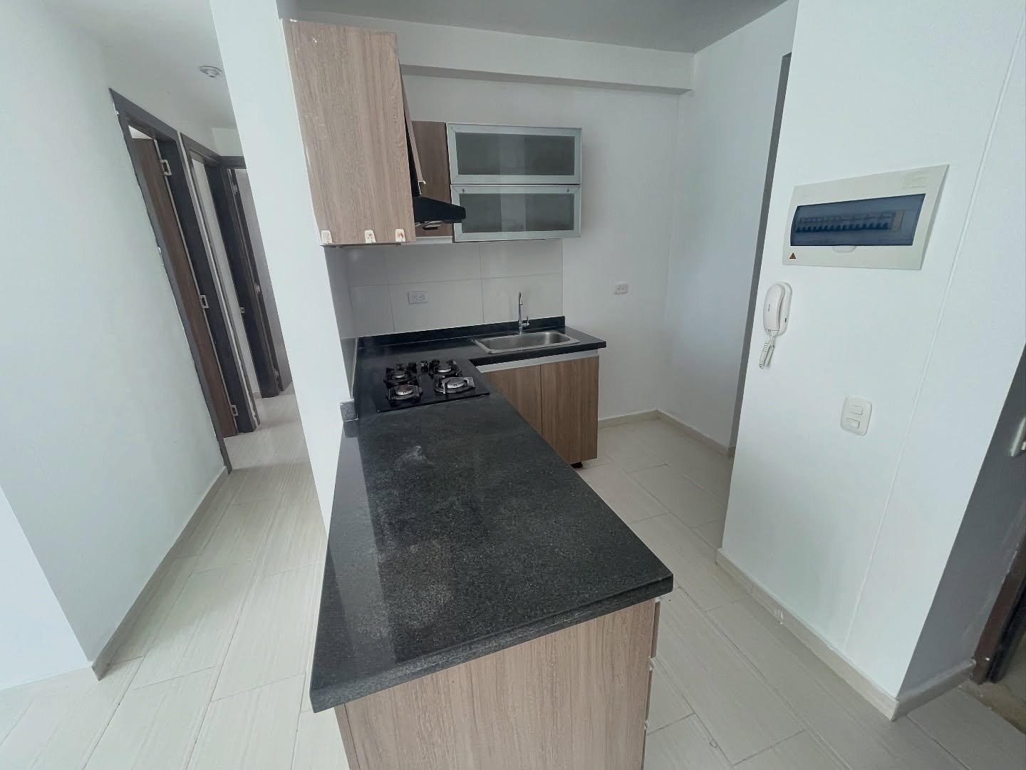 Apartamento en Villacampestre en Venta o Arriendo - Image 2