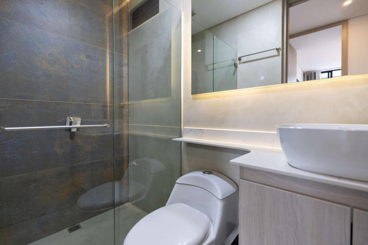 Moderno Apartamento en Laureles - Image 5