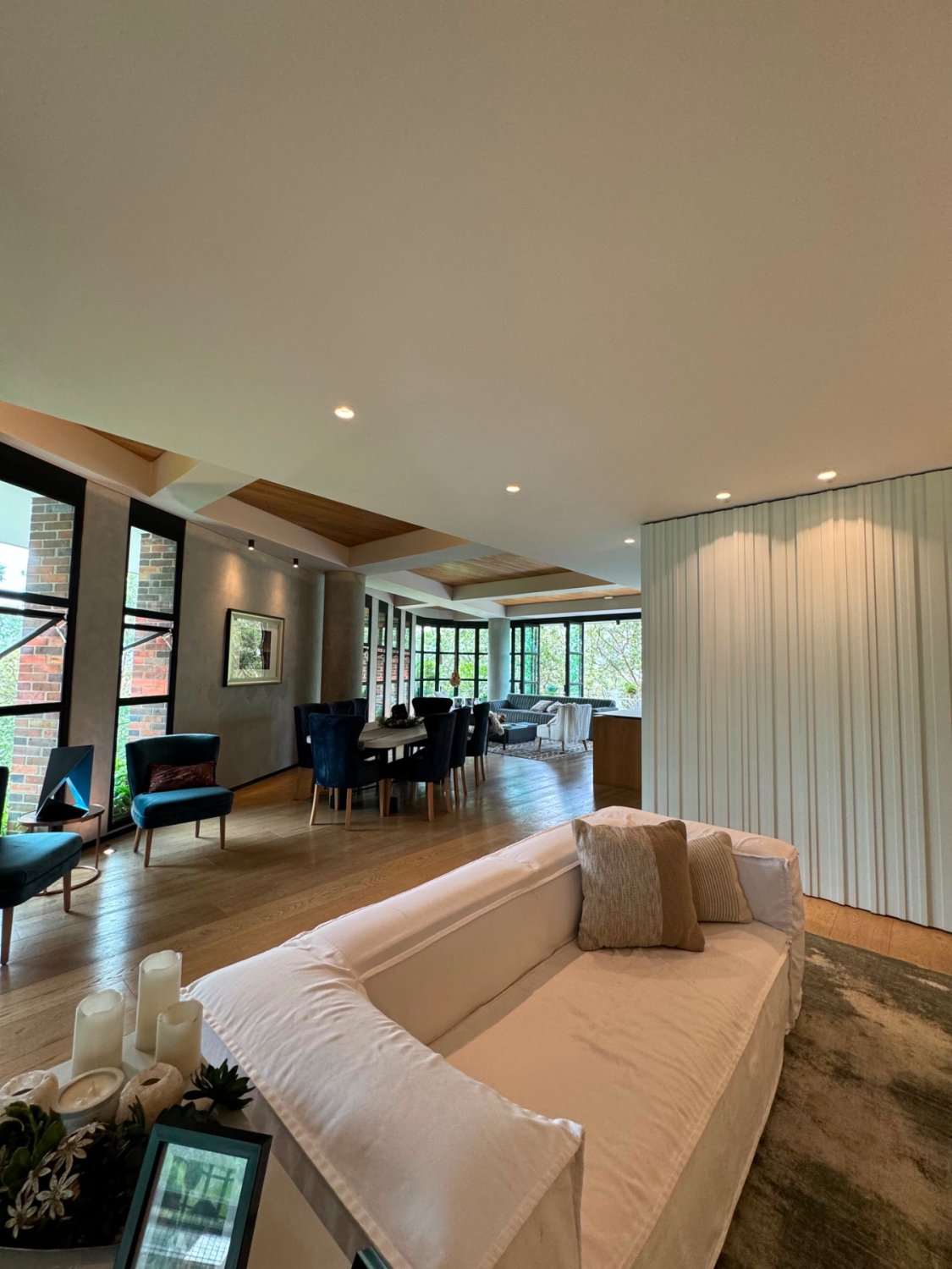 Exclusivo apartamento de lujo en Renta Amoblado (Nuevo) — 18