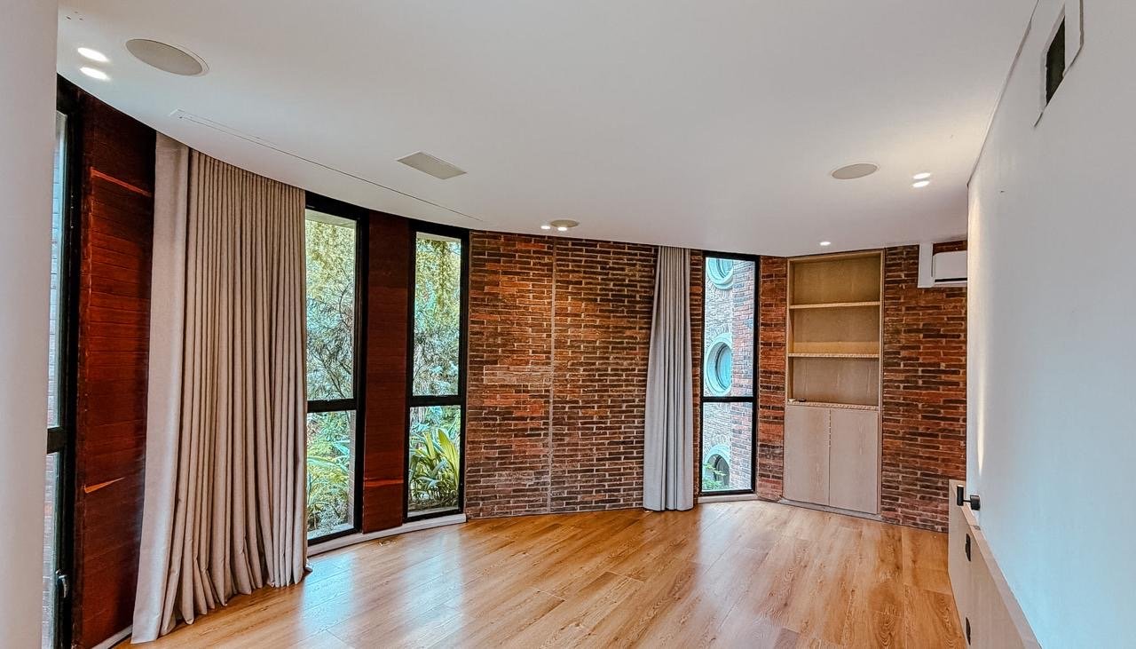 Exclusivo apartamento de lujo tipo Boutique en el poblado en Venta  - Image 16