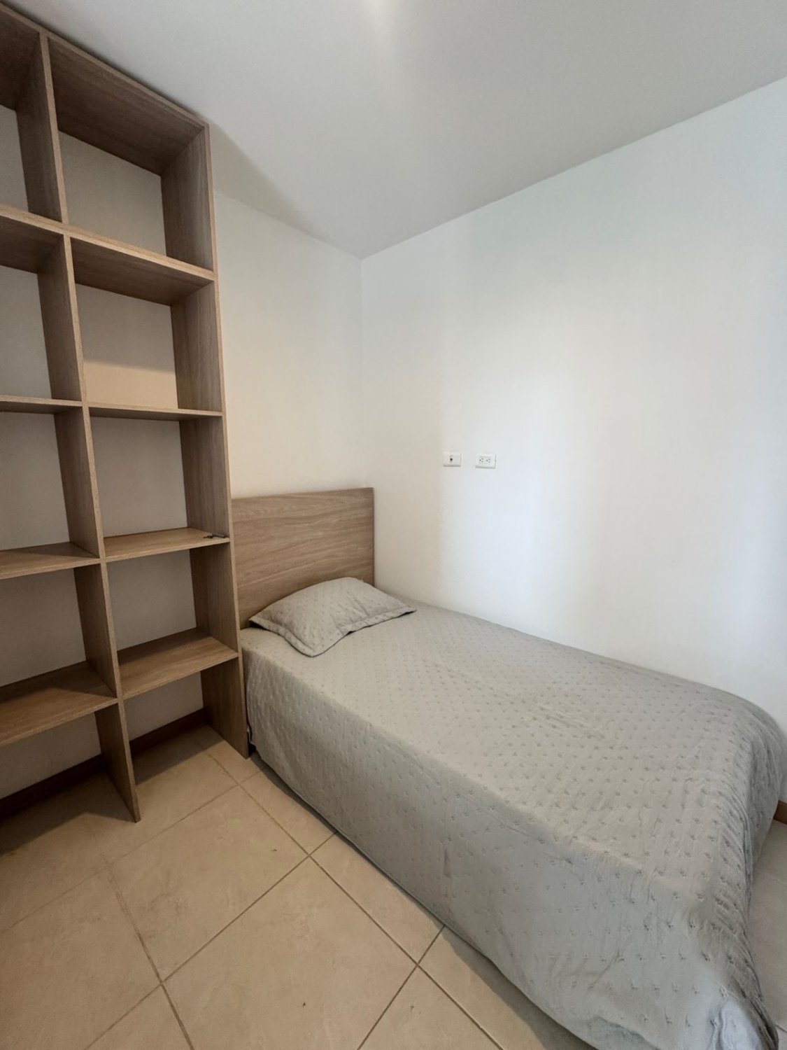 Se renta apartamento  amoblado cerca al Mall Amsterdam - Image 4