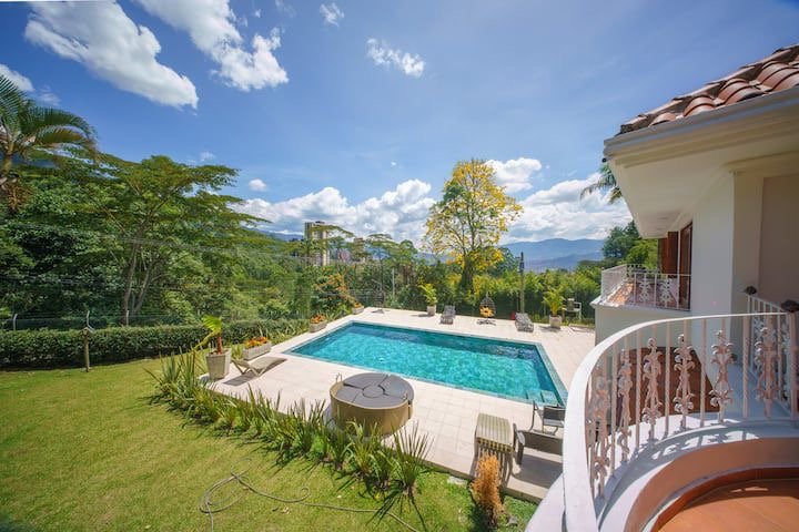 Exclusiva casa en renta o en venta  - Image 25