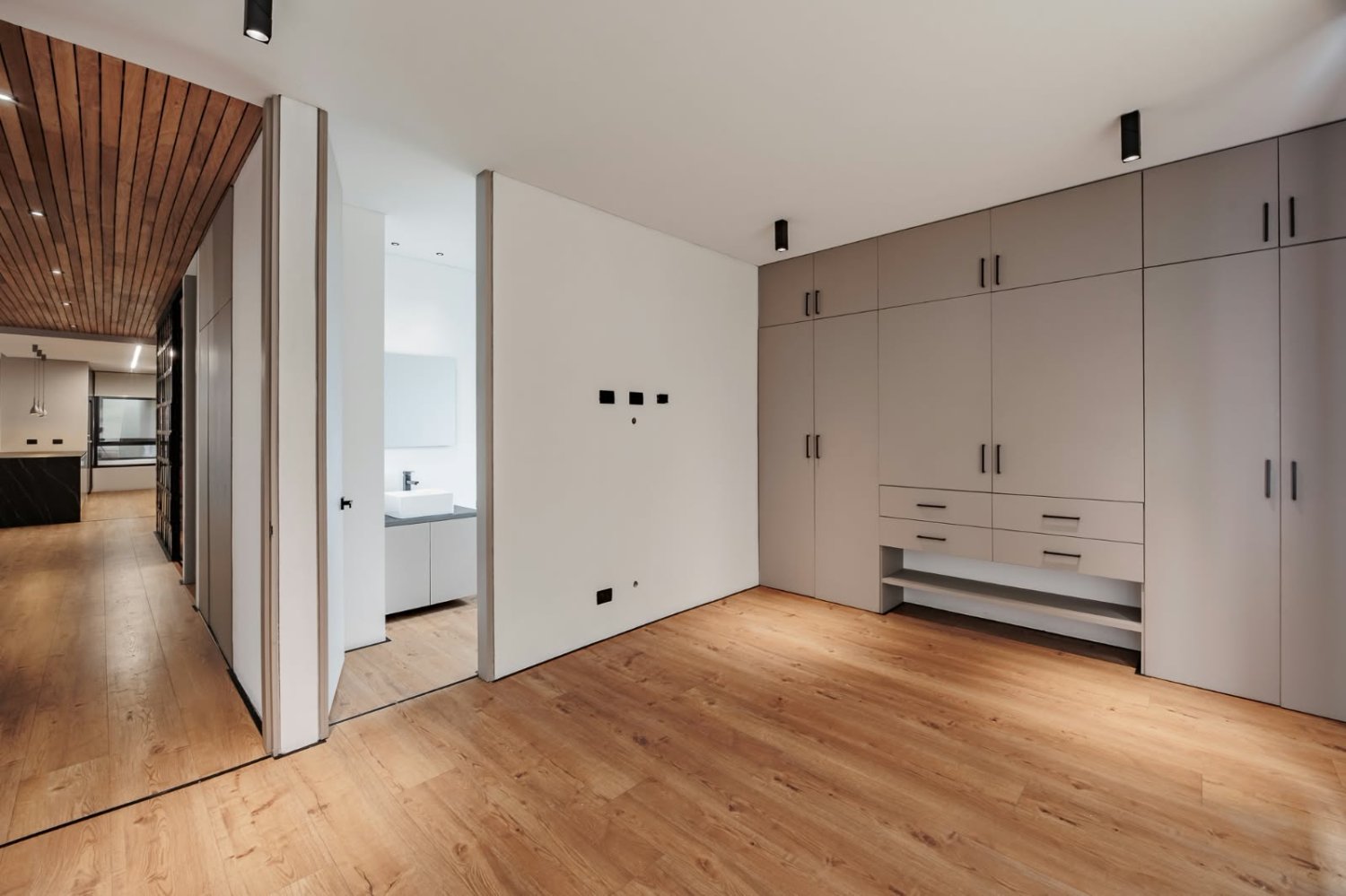Luxury Apartment for Sale – Edificio Obra Escondida, El Poblado - Image 5