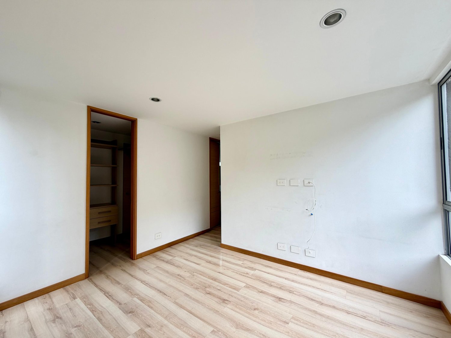 Hermoso apartamento en Renta y venta en el sector de Envigado (Antioquia)  — 12