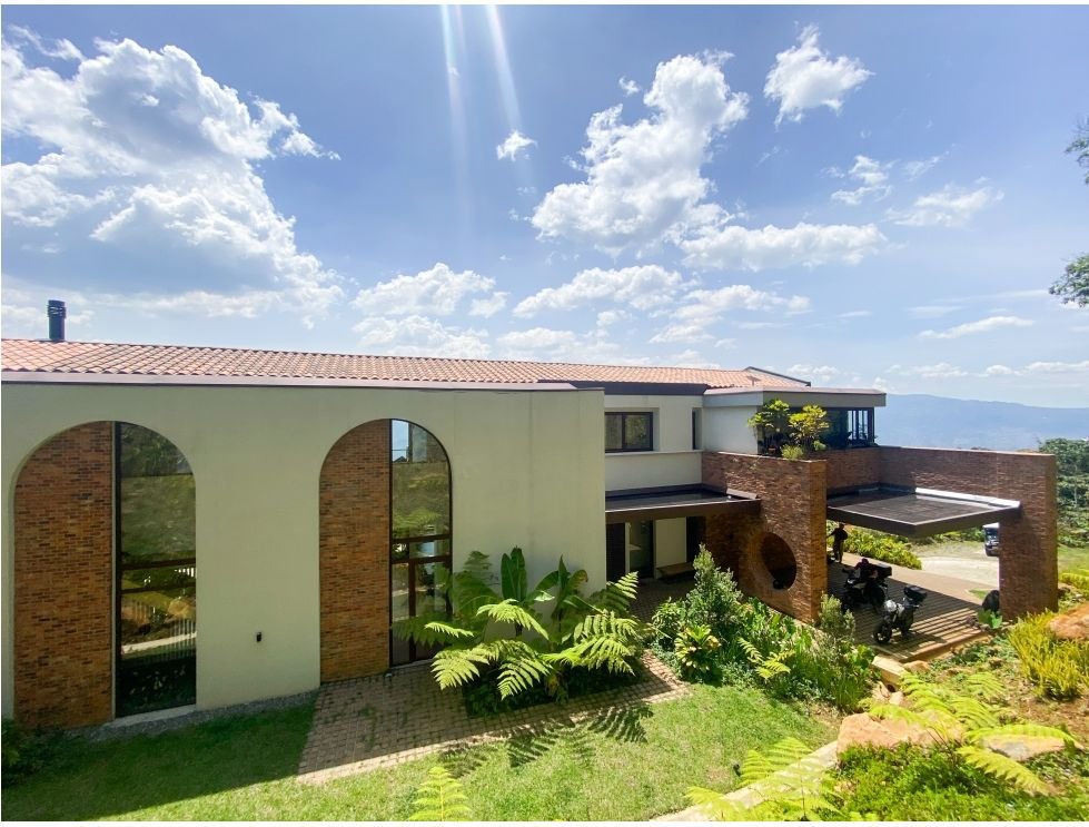 Exclusiva Casa campestre en las palmas  - Image 17