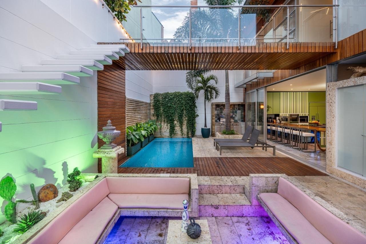 Exclusiva Casa en Renta  en laureles con Zonas húmedas de lujo  - Image 4