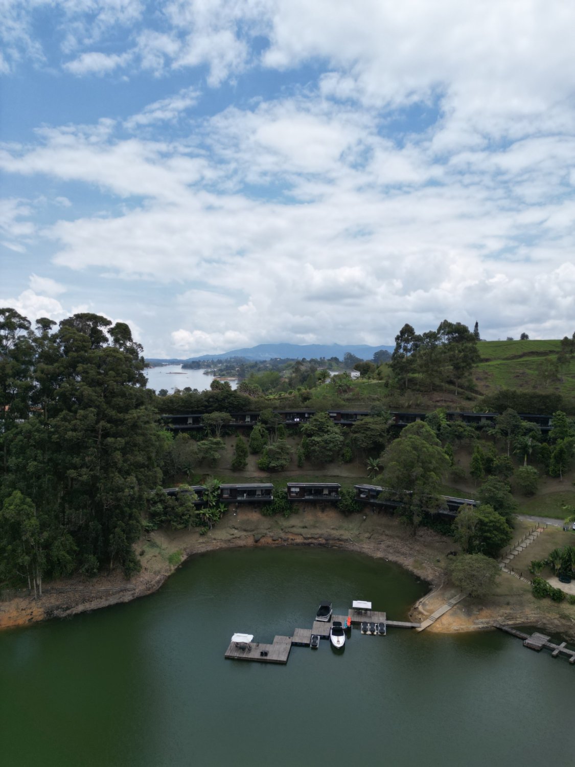 Moderna cabaña en guatape  - Image 13