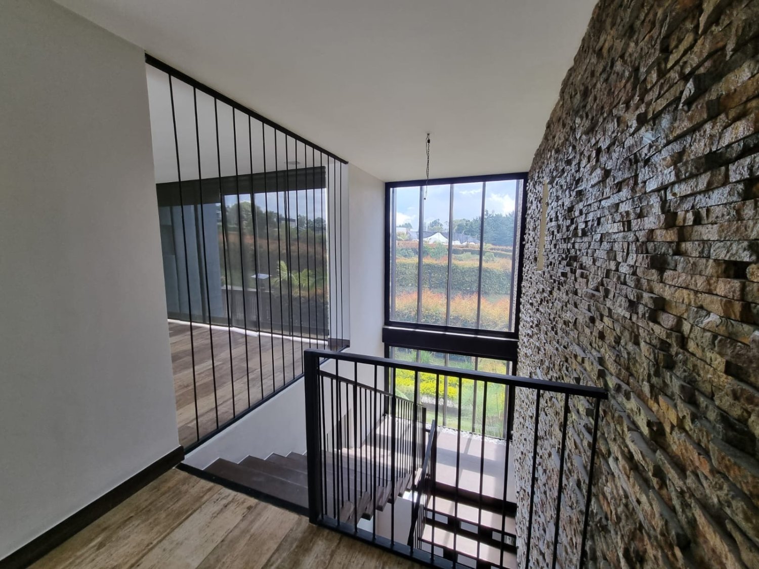 Casa campestre Disponible en Renta o venta en las Palmas  - Image 6