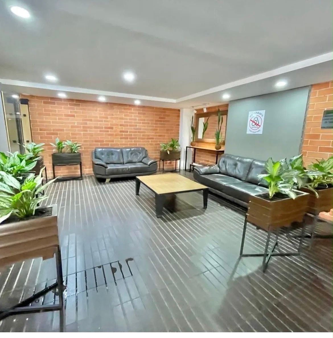 Apartamento en Renta completamente dotado en el sector del poblado (padre Marianito) — 17