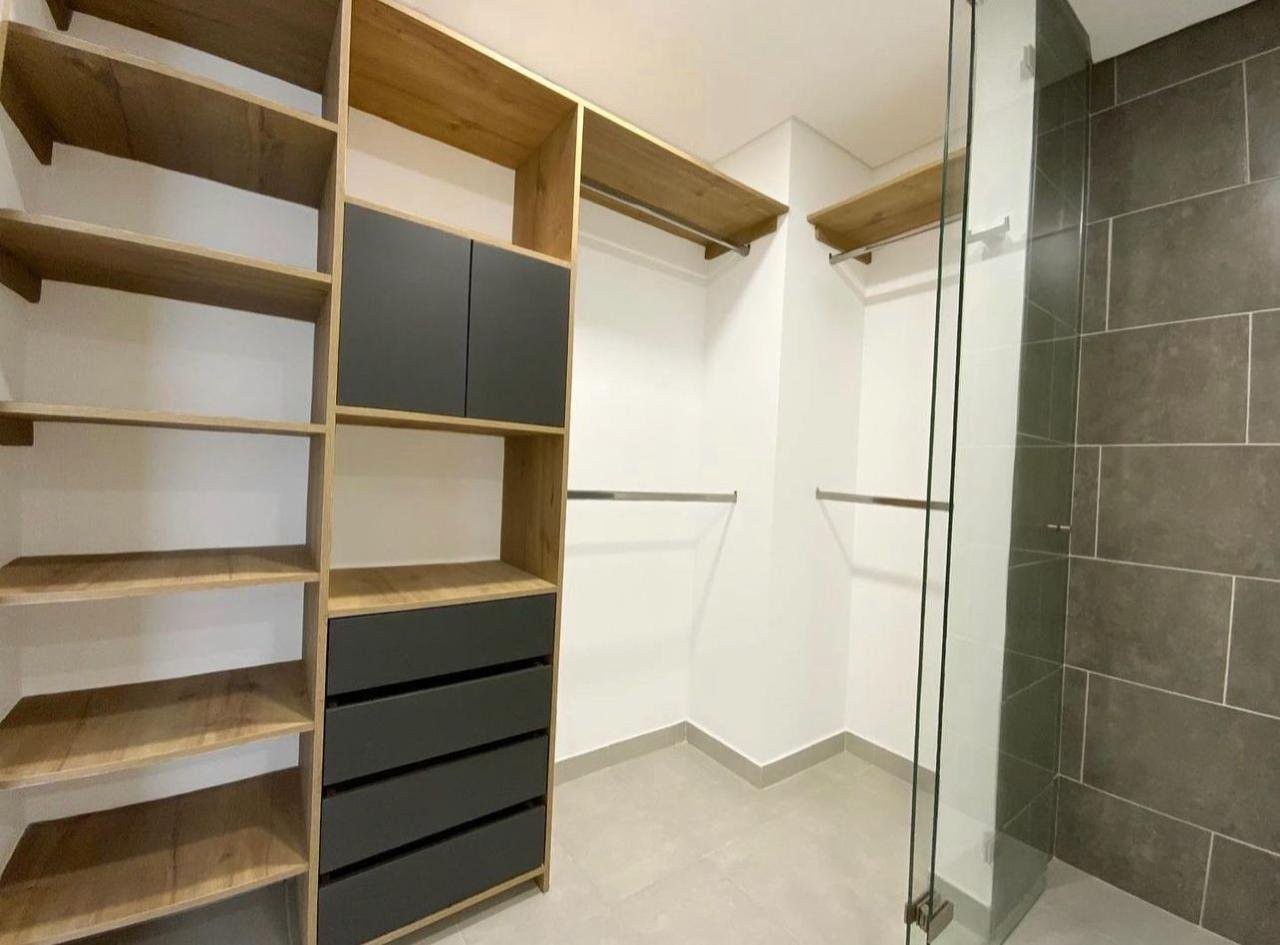 Se vende Apartamento en Laureles  - Image 7