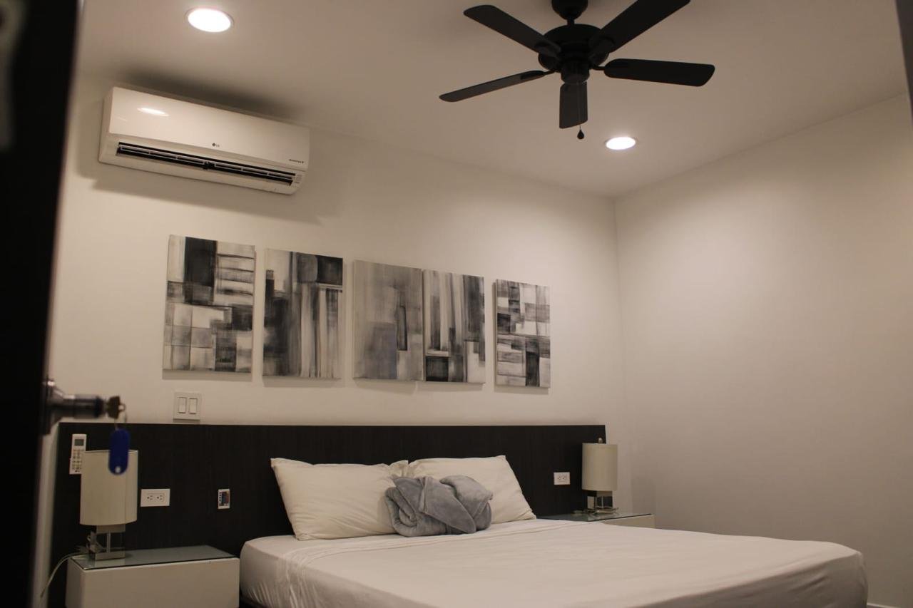 Turnkey Furnished Building for Sale – Manila, El Poblado - 14
