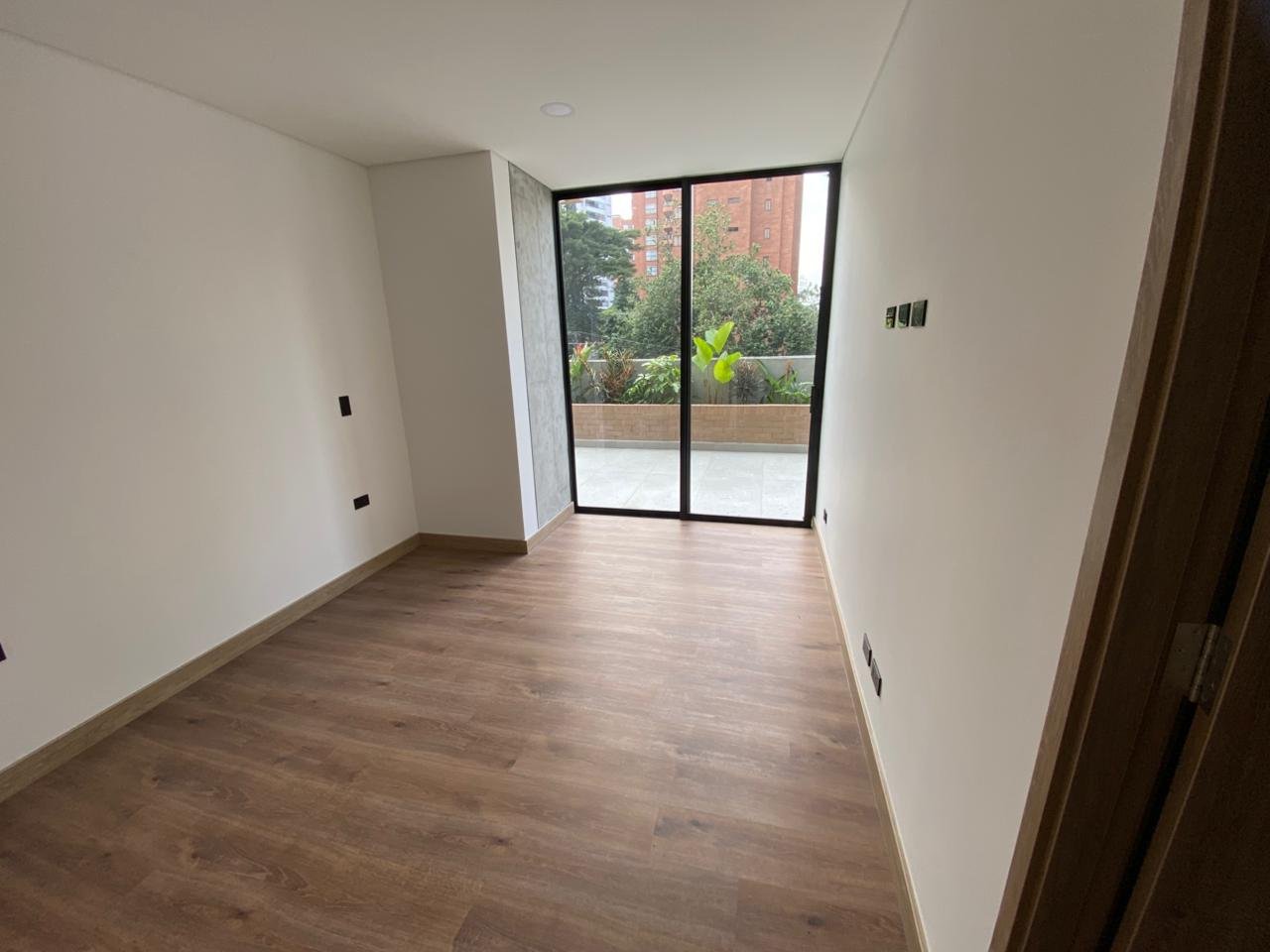 Se renta apartamento exclusivo en el Poblado  - Image 2