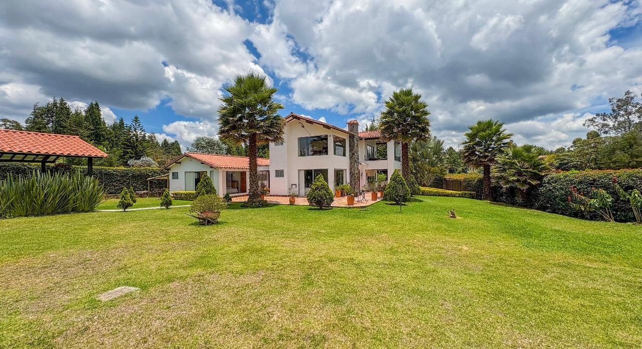 Gran Casa campestre en Renta y en venta en el Sector de Guarne  — 2