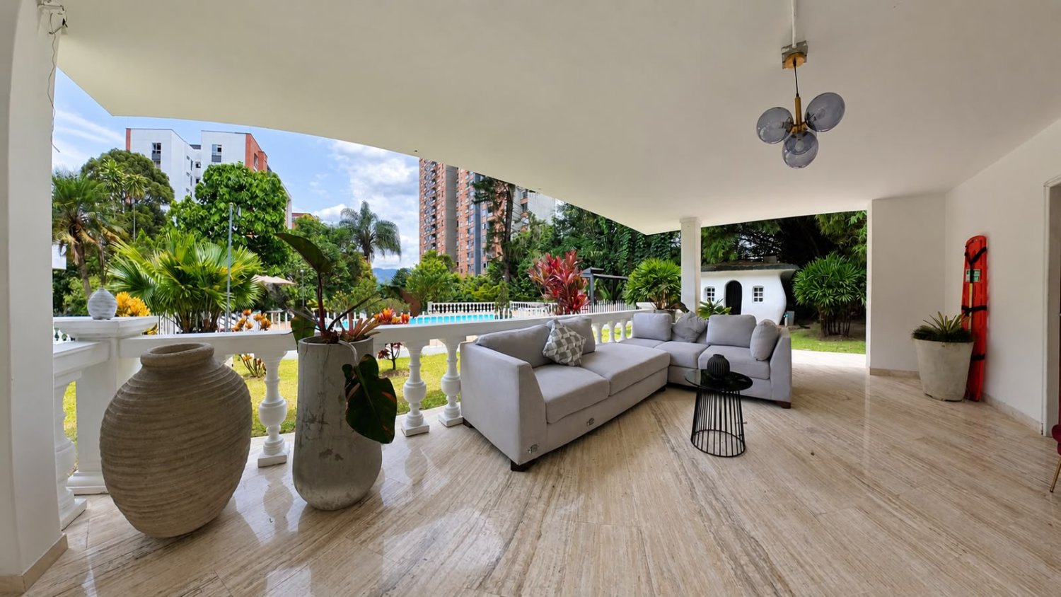 Luxury House for Rent – Castropol