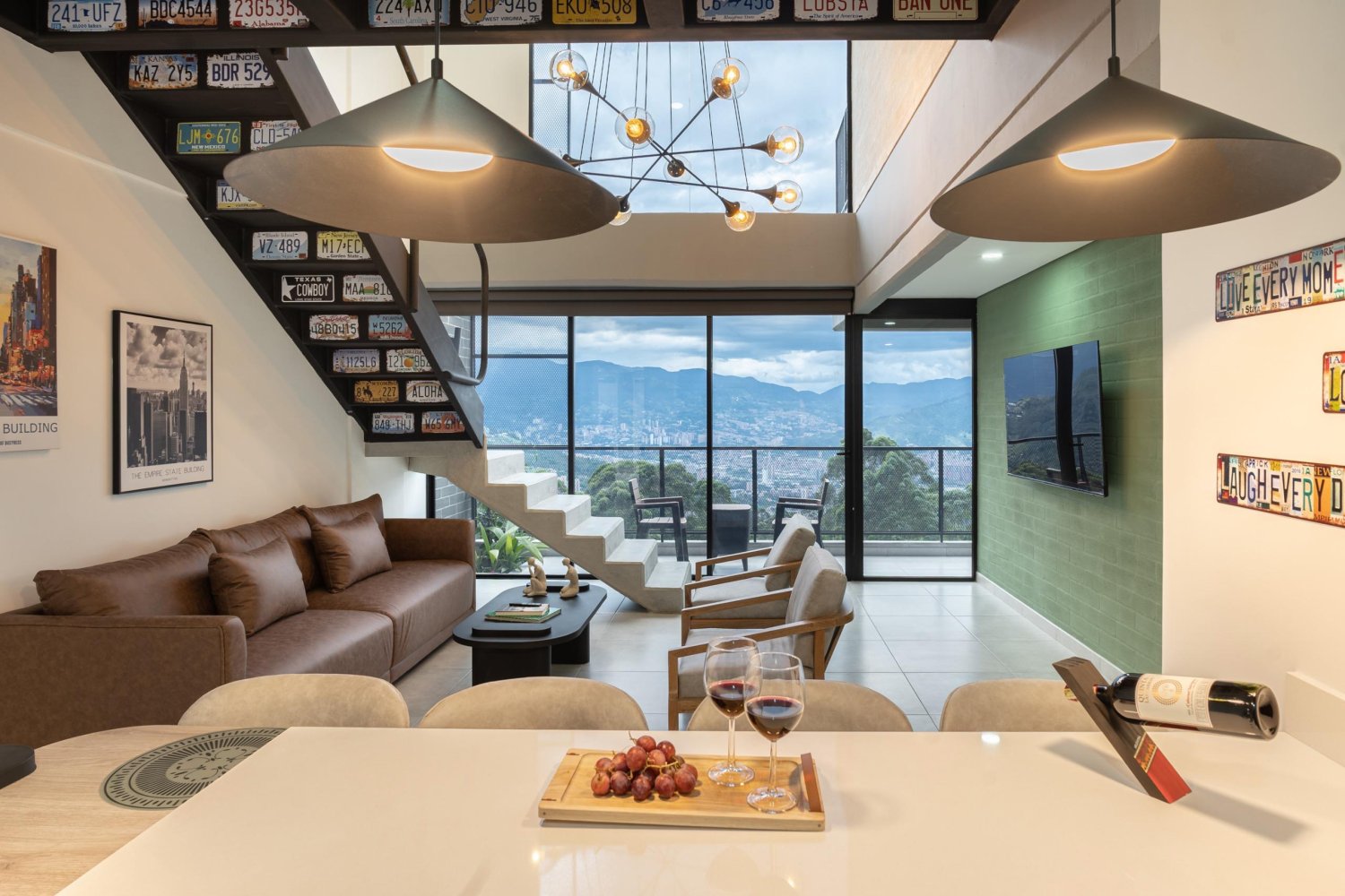 Apartamento Moderno en Envigado - Image 1