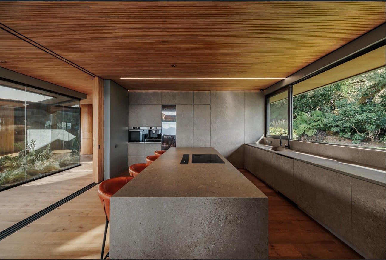Exclusiva casa de lujo en Venta con la mejor Vista a la ciudad de Medellín  - 19