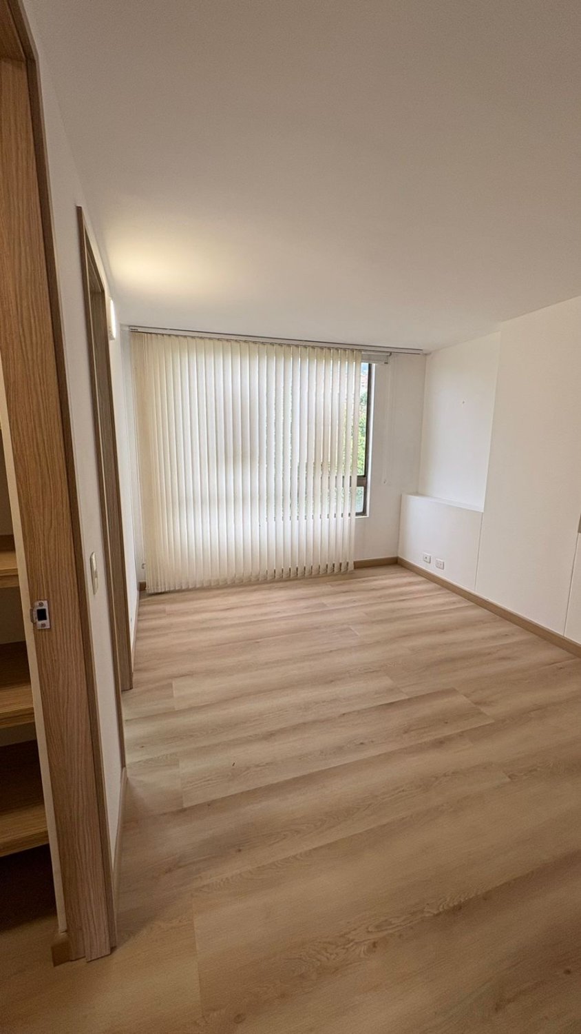 Se renta clásico apartamento en el poblado san lucas  - Image 12