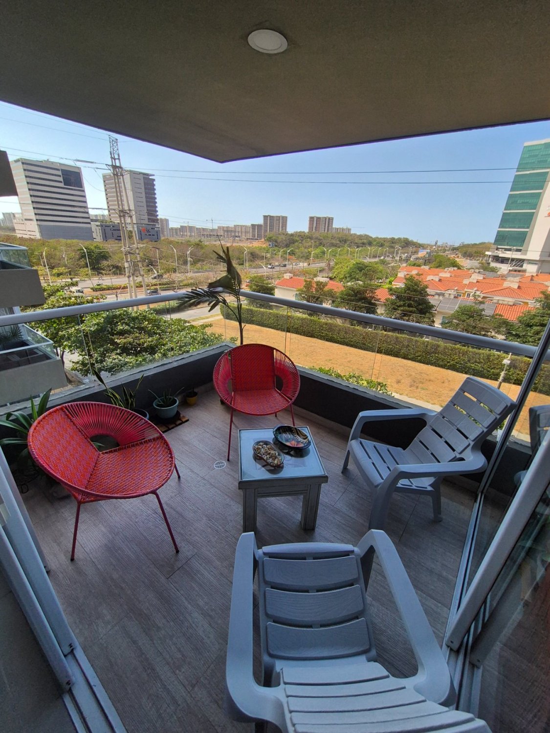 VENTA APARTAMENTO EN LA CASTELLANA - NORTE DE BARRANQUILLA - LIBRE DE GRAVAMENES - Image 3