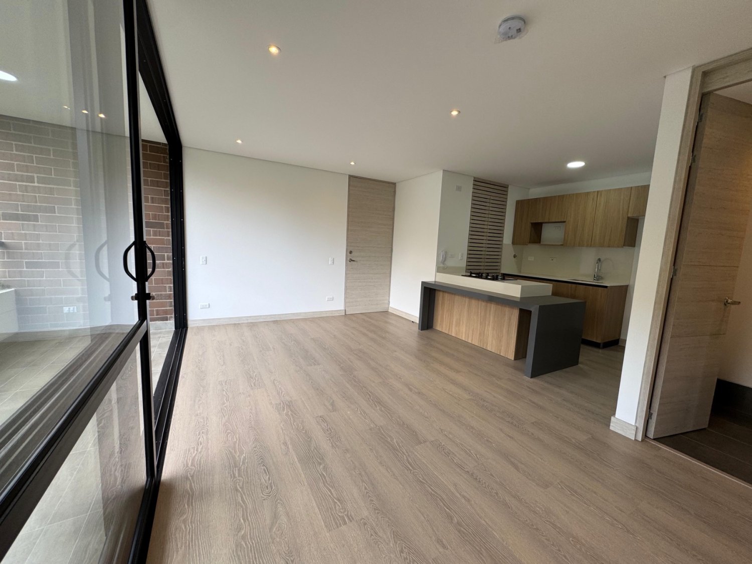 Aparta estudio en el Poblado Disponible en Renta  - 13